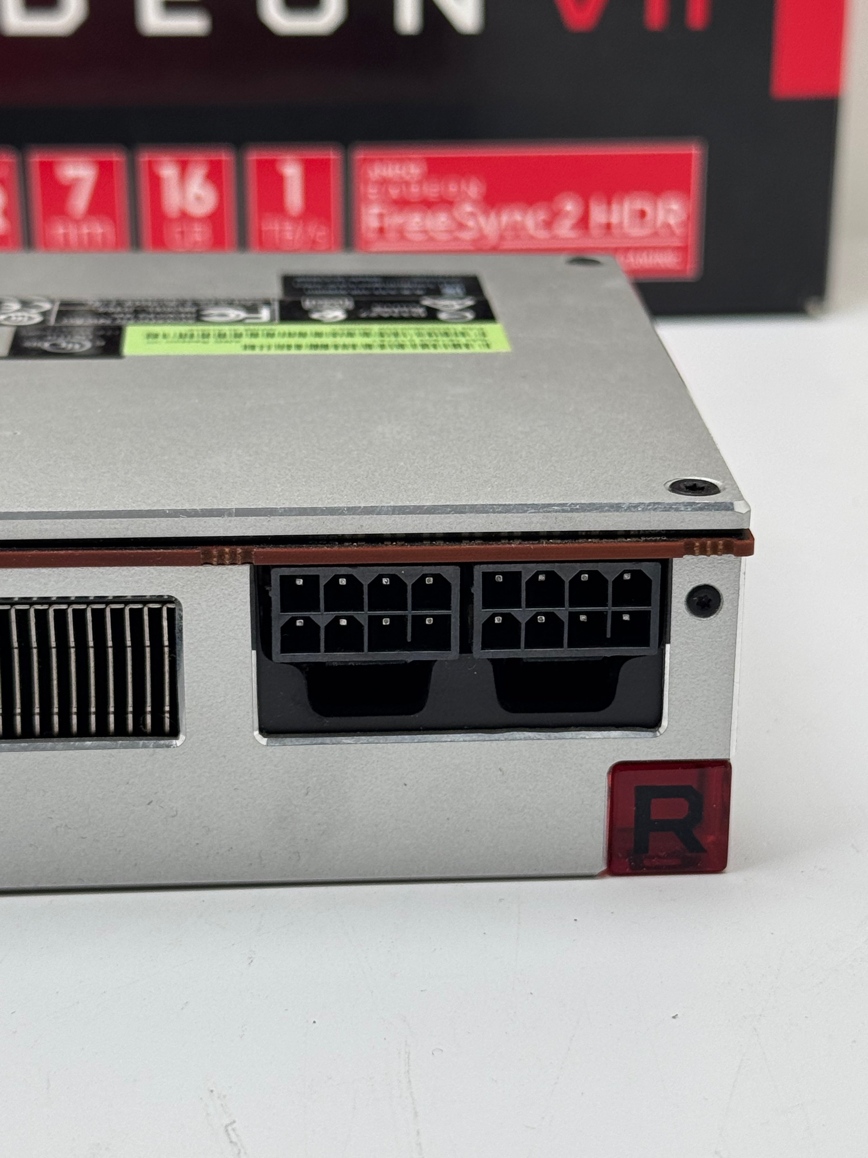 AMD Radeon VII 16GB HBM2 - A
